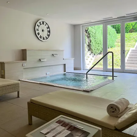Delta Otel 4*